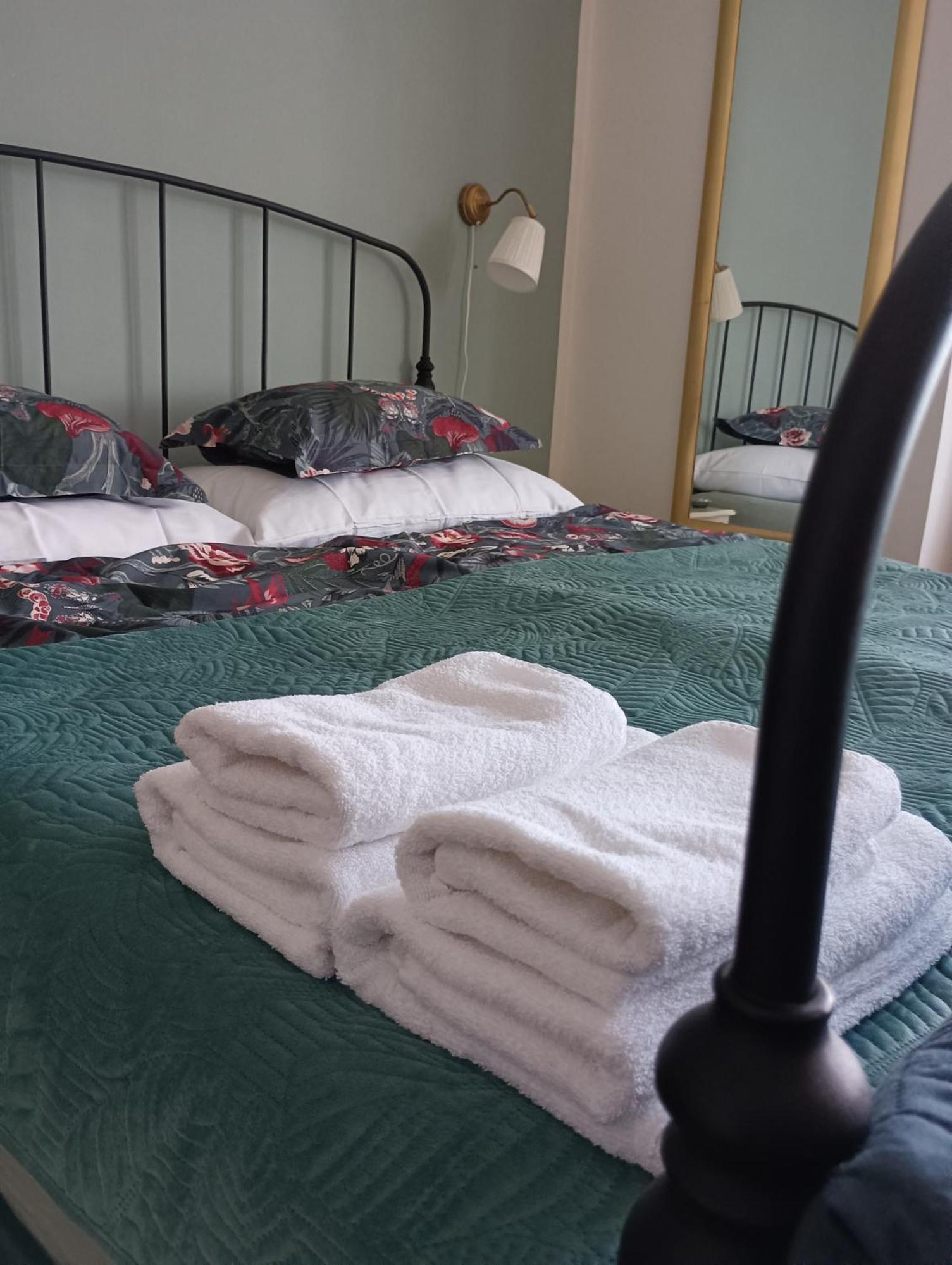Apartments Bouquet Прага Экстерьер фото